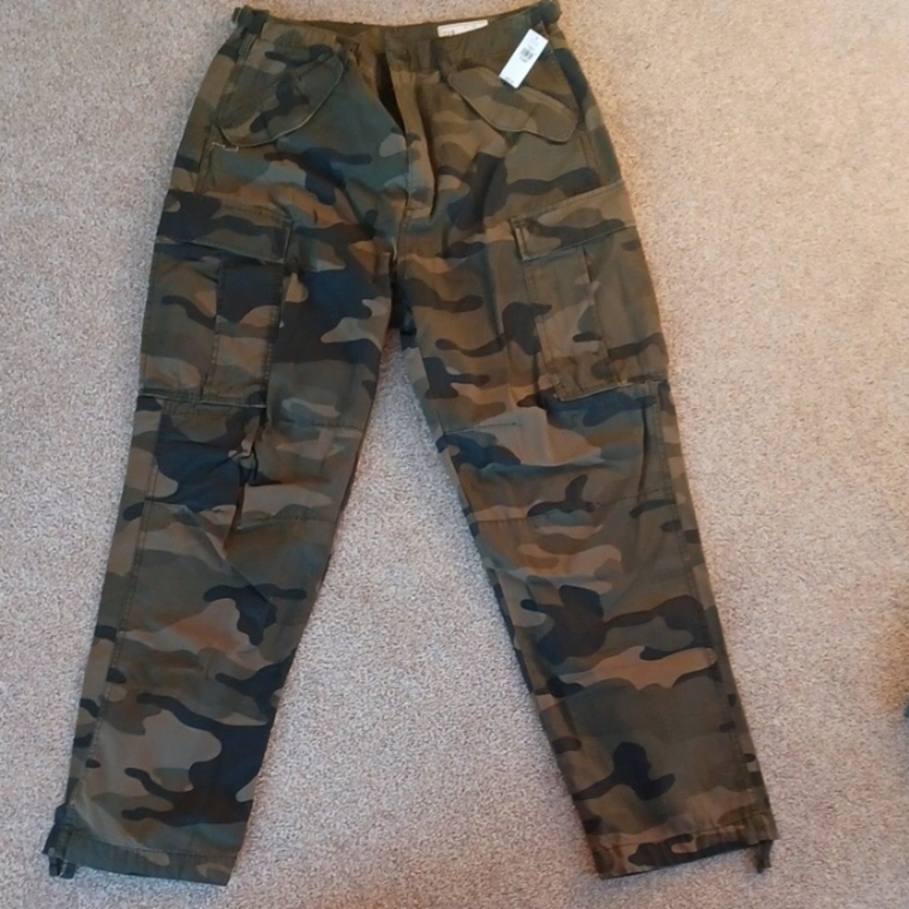 Gap cargo pantd